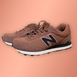 Womens new balance Burgundy flower print size 7